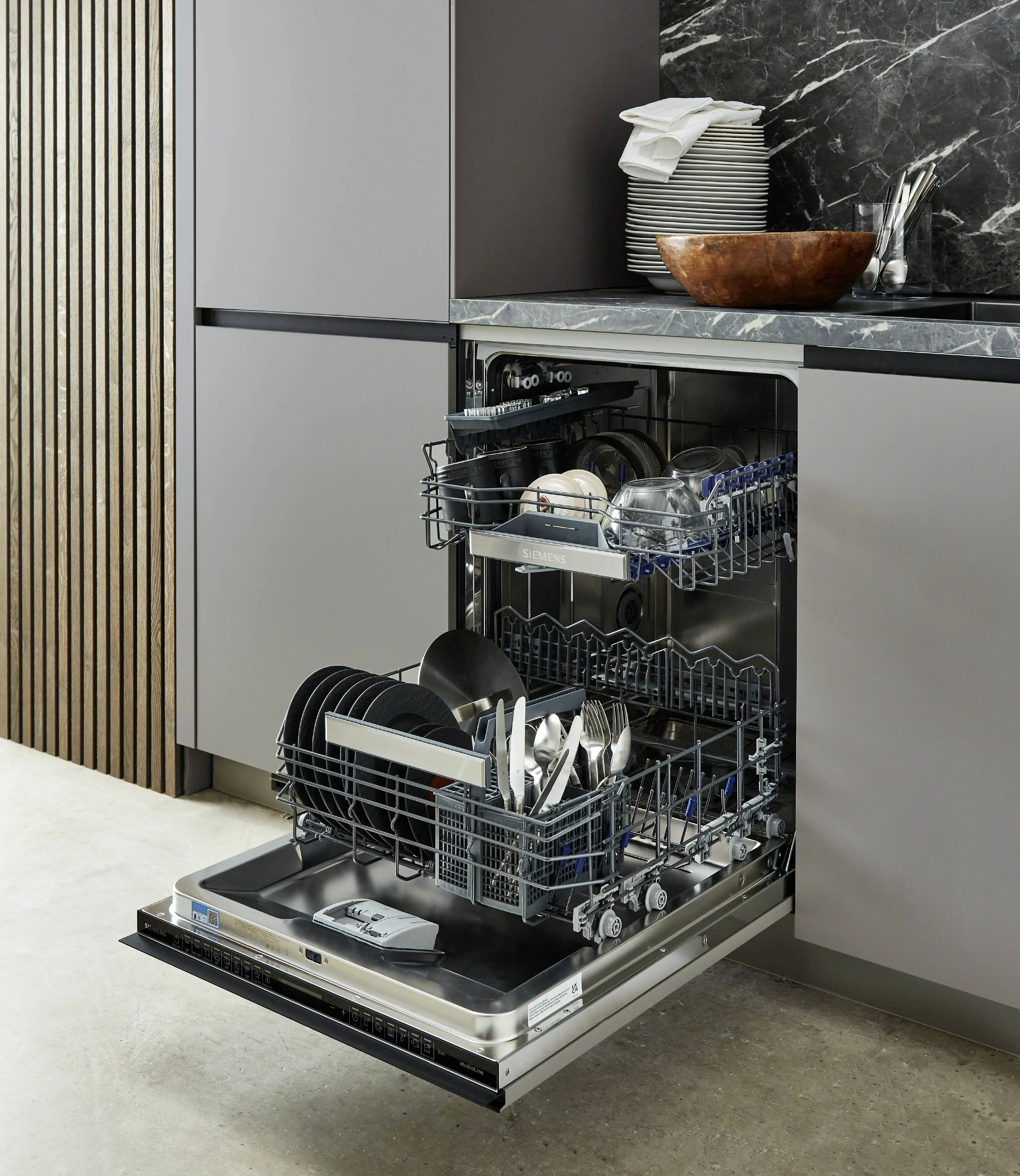 Nobilia Lichtgrau mit SIEMENS-Geschirrspüler